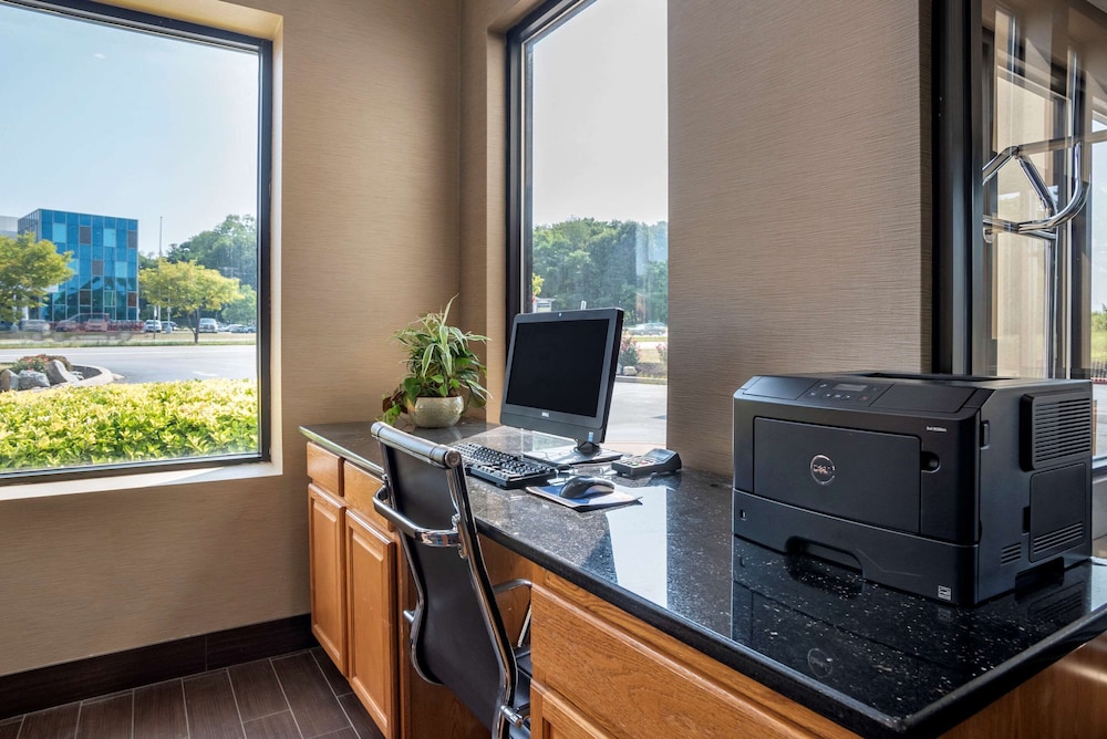 Comfort Suites Hagerstown Southeast 31/39