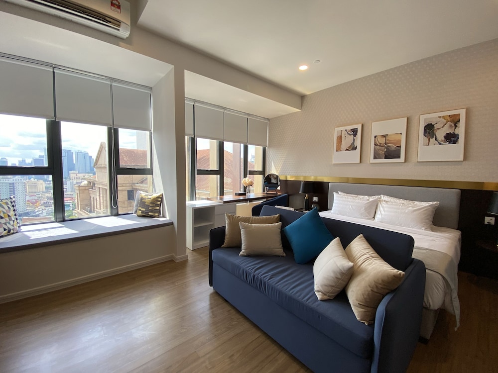 Ceylonz Suites by MyKey Global 44/56