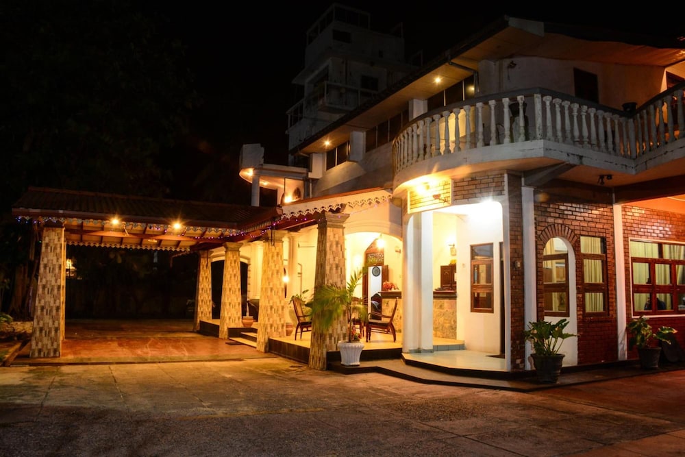 Shanthi Beach Resort 5/48