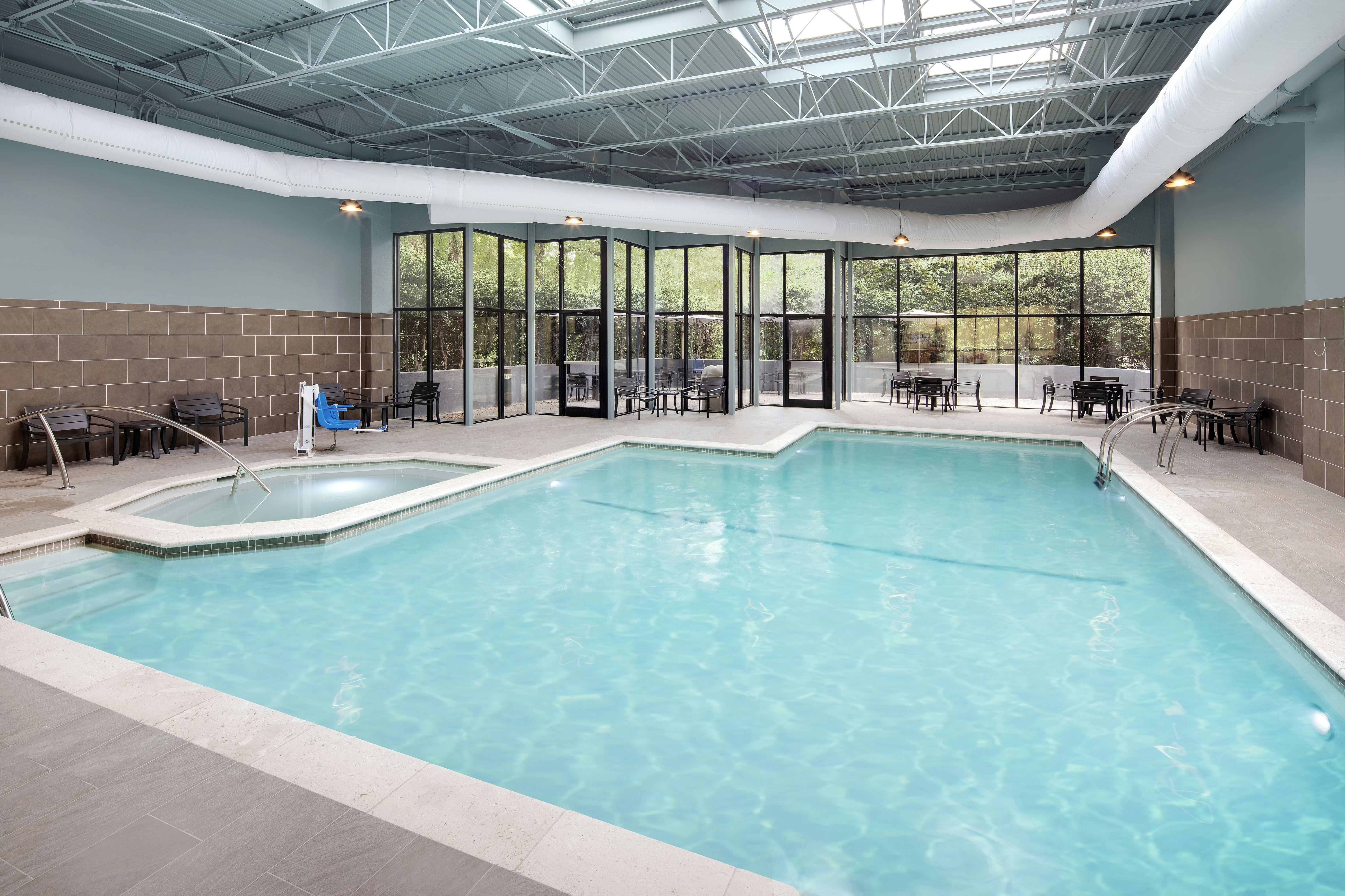 Embassy Suites By Hilton Atlanta Perimeter Center 25/60
