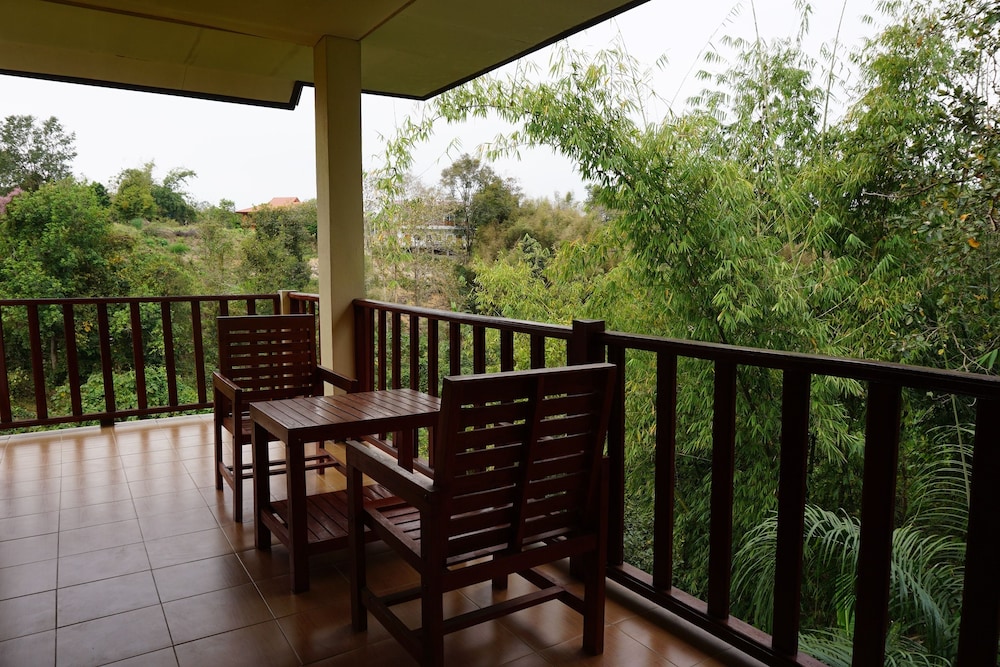 Green Hill Resort 33/50