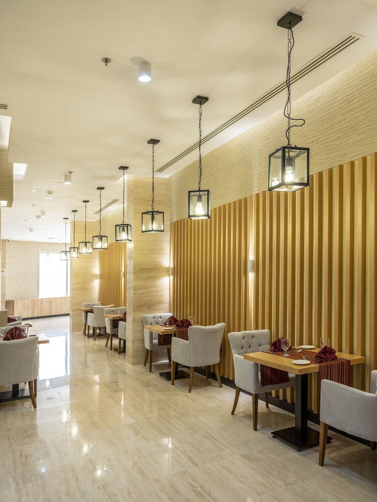 Retaj Inn Al Wakrah 31/48