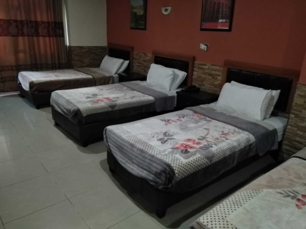 Amman Palace Hotel 7/50