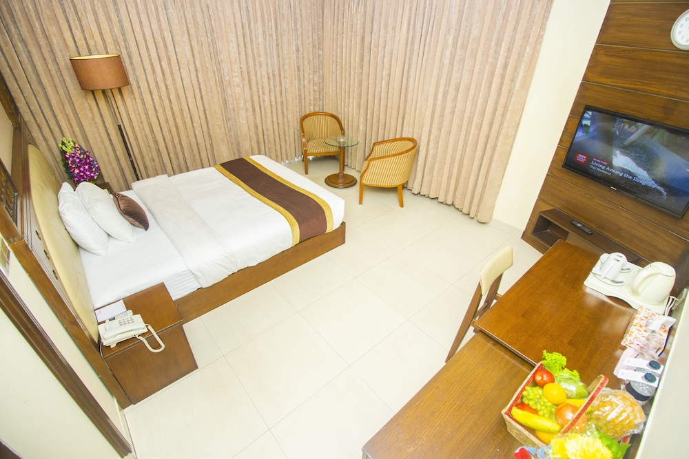 Unique Regency Hotel Dhaka 43/65