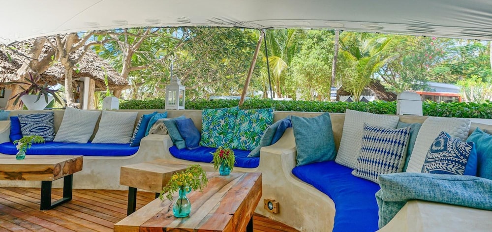 Indigo Beach Zanzibar 42/75