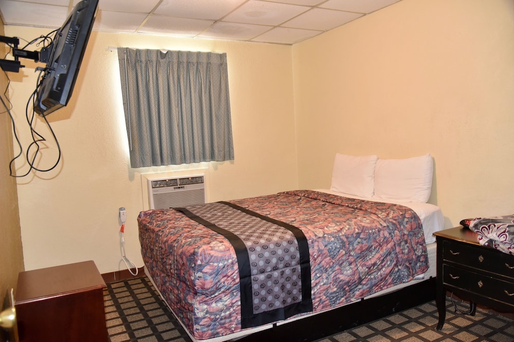 Extended Stay Snyder 10/51