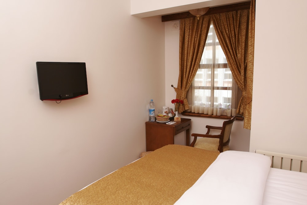 Hotel Vera 19/50