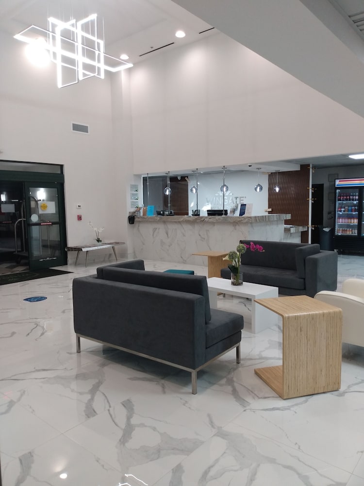 Wingate by Wyndham Atlanta Galleria Ballpark 7/50
