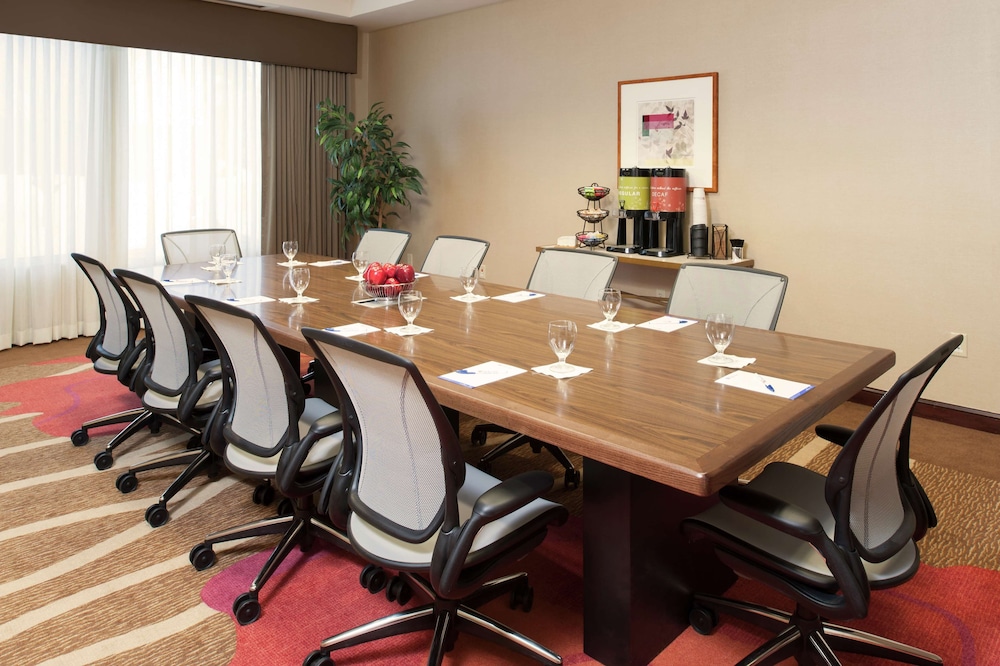 Wingate by Wyndham St. Paul/Oakdale/Woodbury 54/62