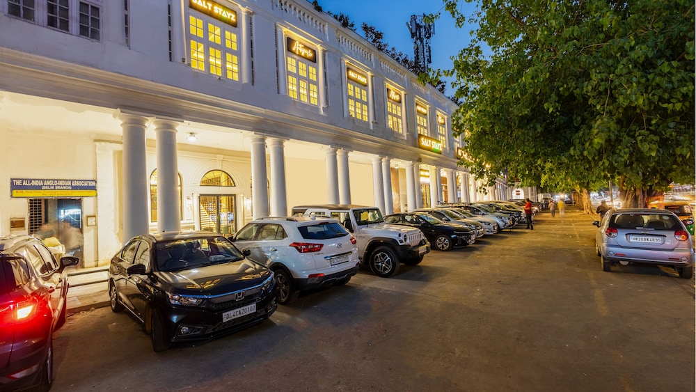 Saltstayz Autograph Connaught Place 49/58