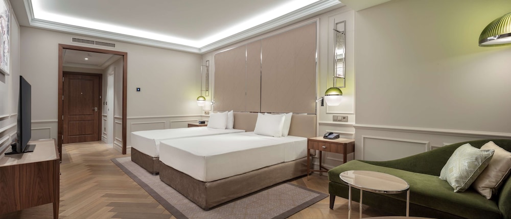 InterContinental Athenee Palace Bucharest an IHG hotel 24/90