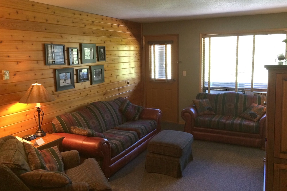 The Griz Inn 46/69