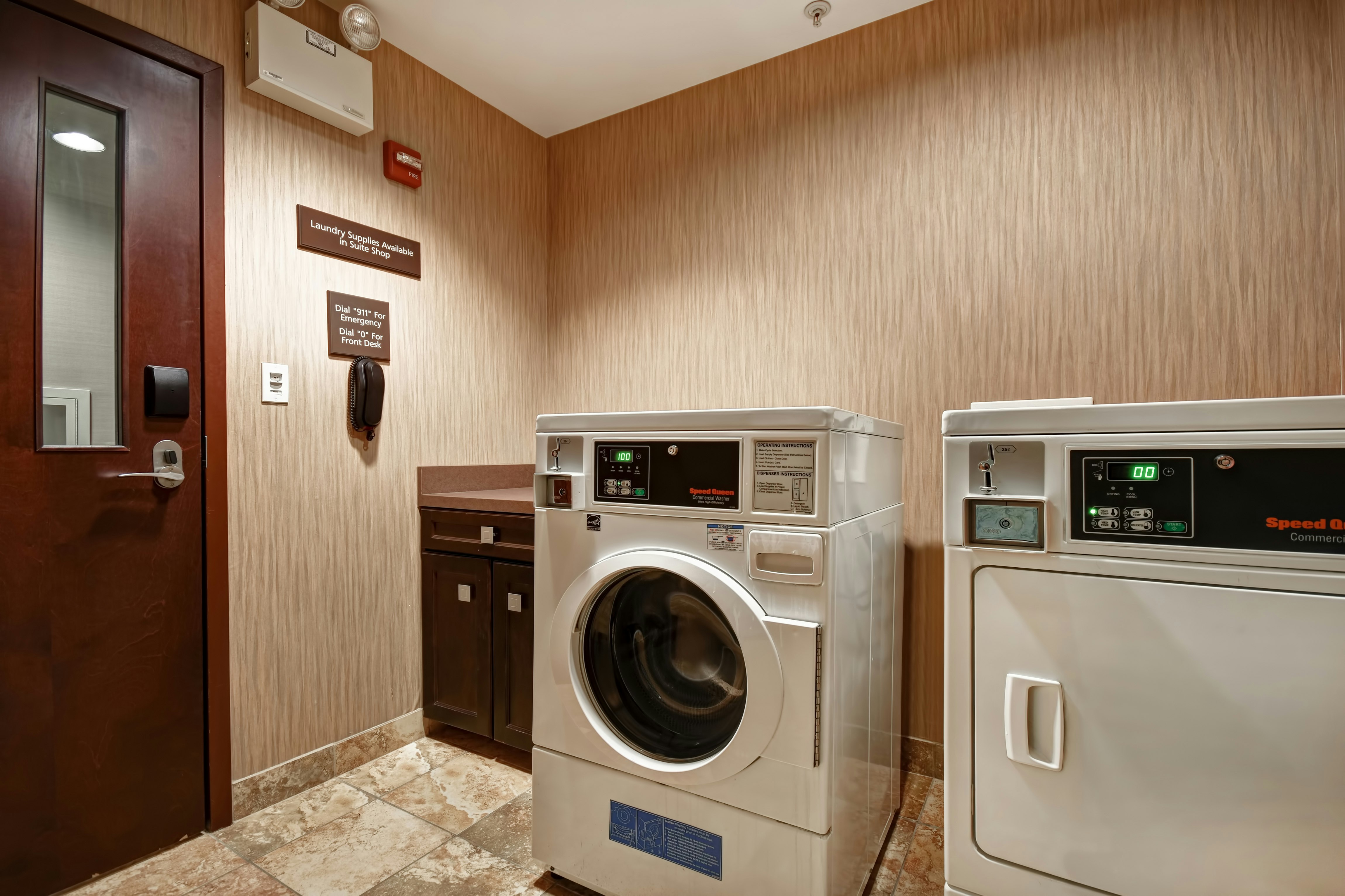 Hampton Inn Suites Detroit Canton 43/89