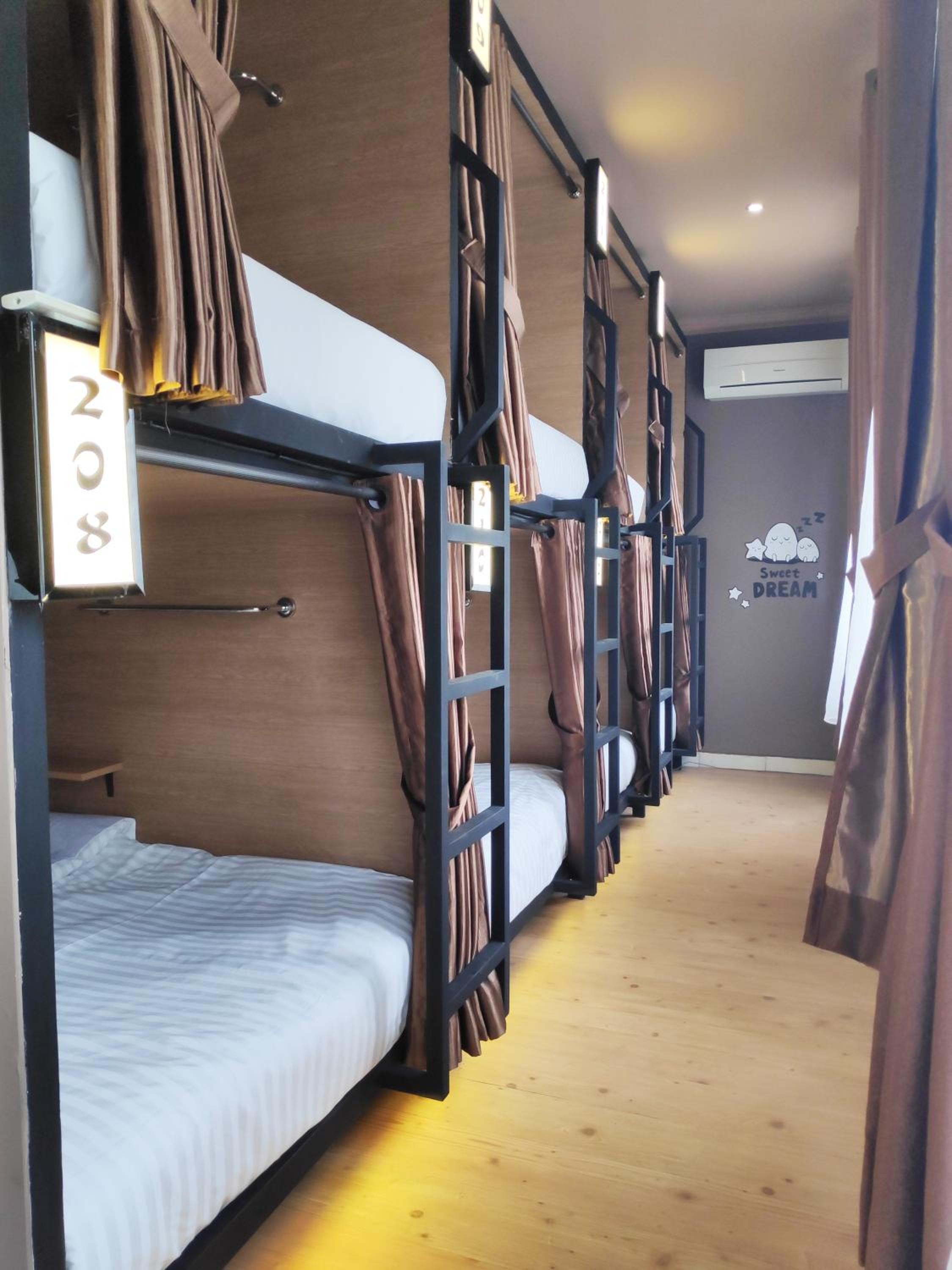 Vk Pods Jakarta - Hostel 21/39