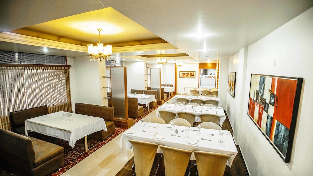 Hotel Subash International 26/50