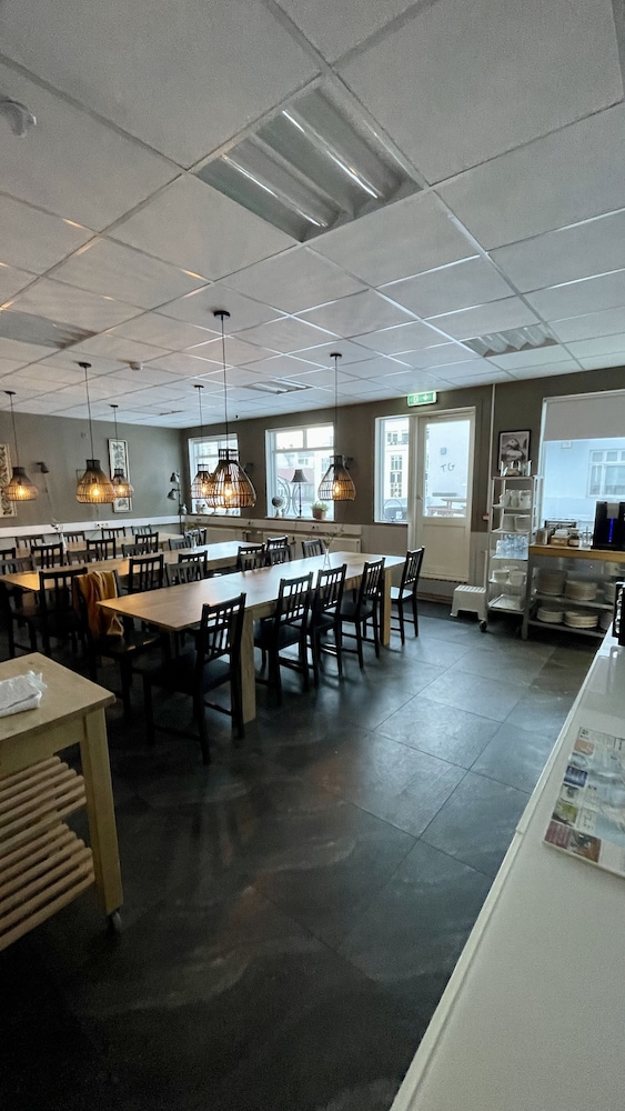 Hafnarstraeti Hostel 34/45