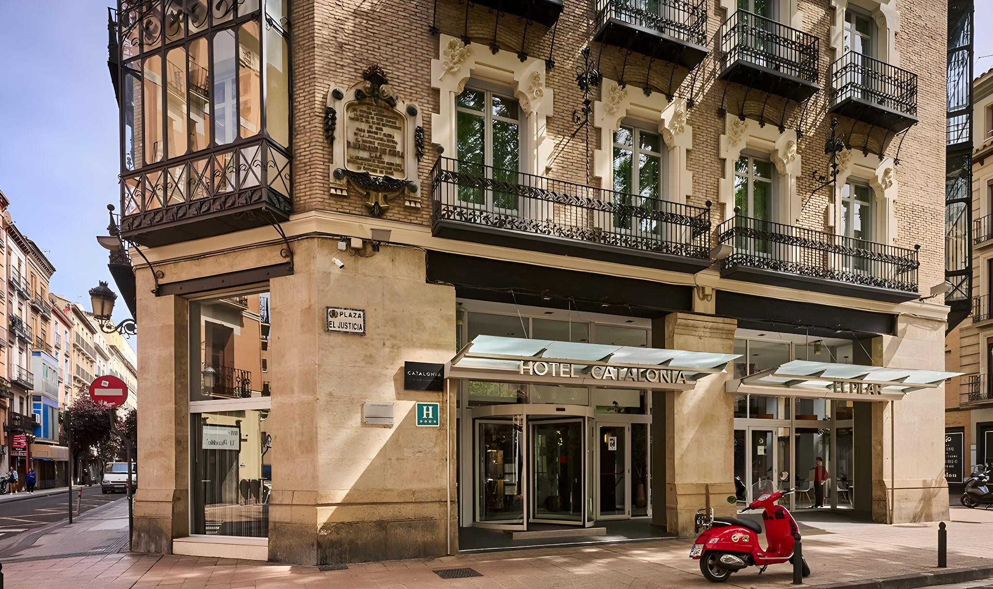 Catalonia El Pilar Hotel in ZARAGOZA