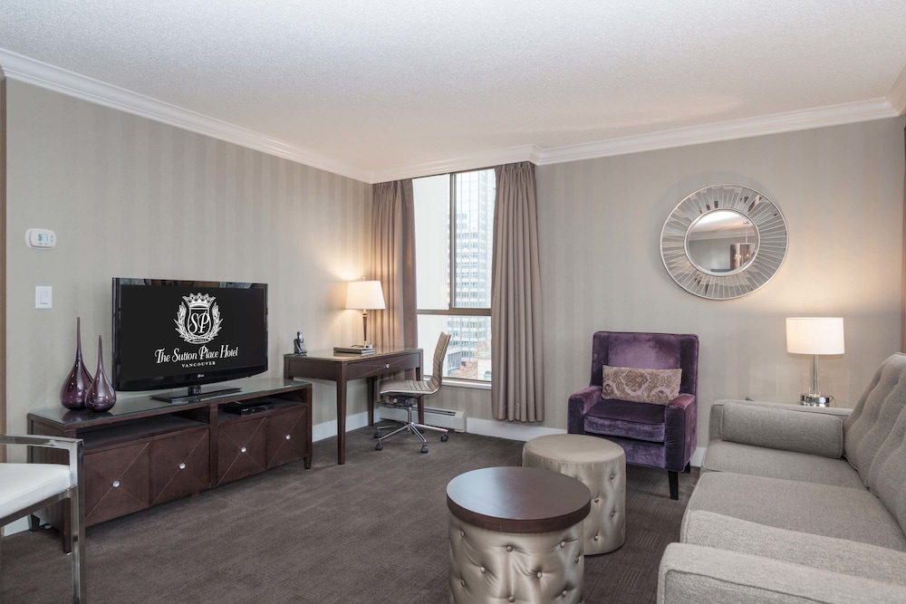 La Grande Residence at the Sutton Place Hotel 28/45