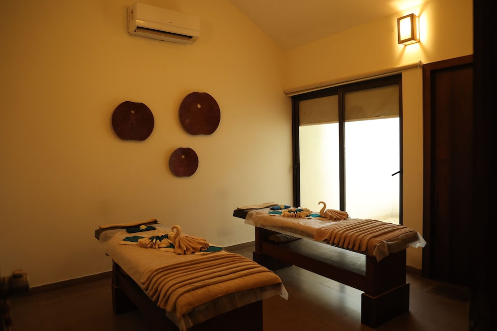 The Fern Sattva Resort Polo Forest 23/48