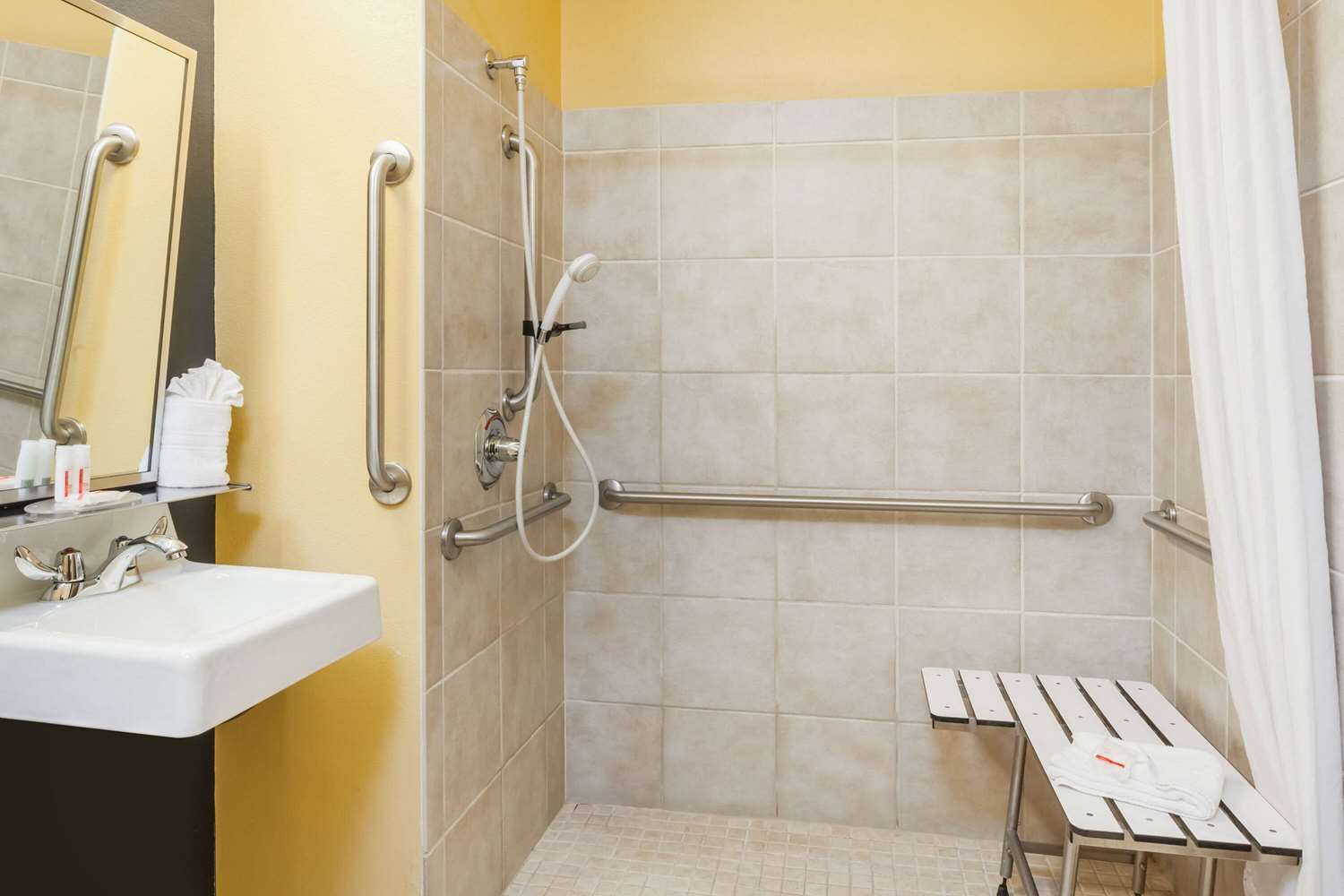 Microtel Inn & Suites By Wyndham Dickson City/Scranton 23/23