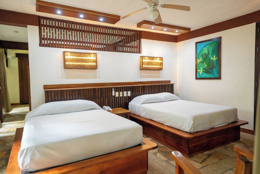CHAN-KAH RESORT VILLAGE 19/55