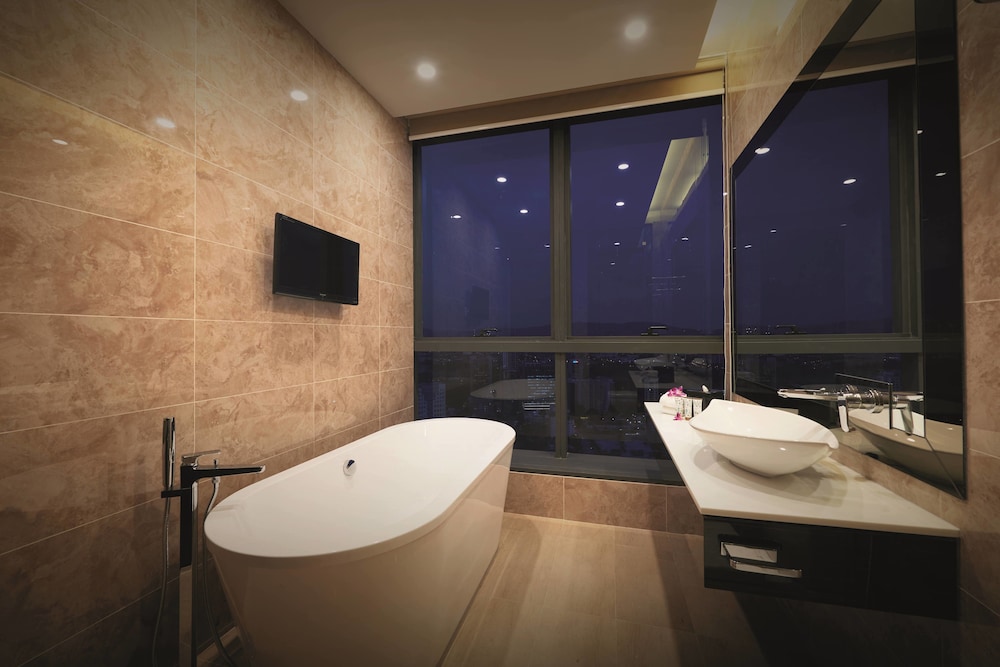 Dorsett Residences Bukit Bintang Dorsett Kuala Lumpur 56/60