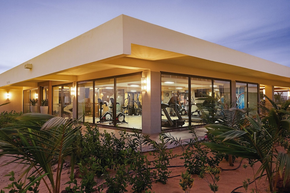 Hotel Riu Baobab in Pointe Sarene