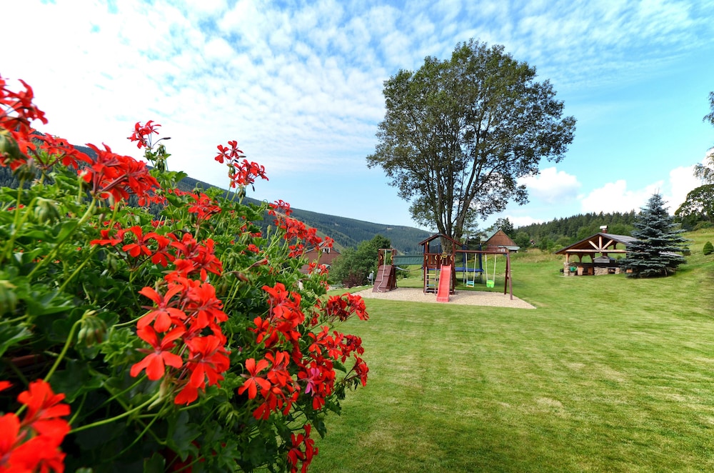 Olympie Hotel, Spindleruv Mlyn 50/60