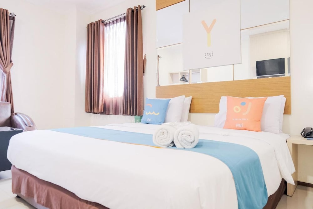 Super OYO Townhouse OAK Hotel Fiducia Serpong 15/44