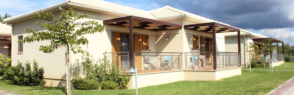 Niriides Luxury Villas 3/50