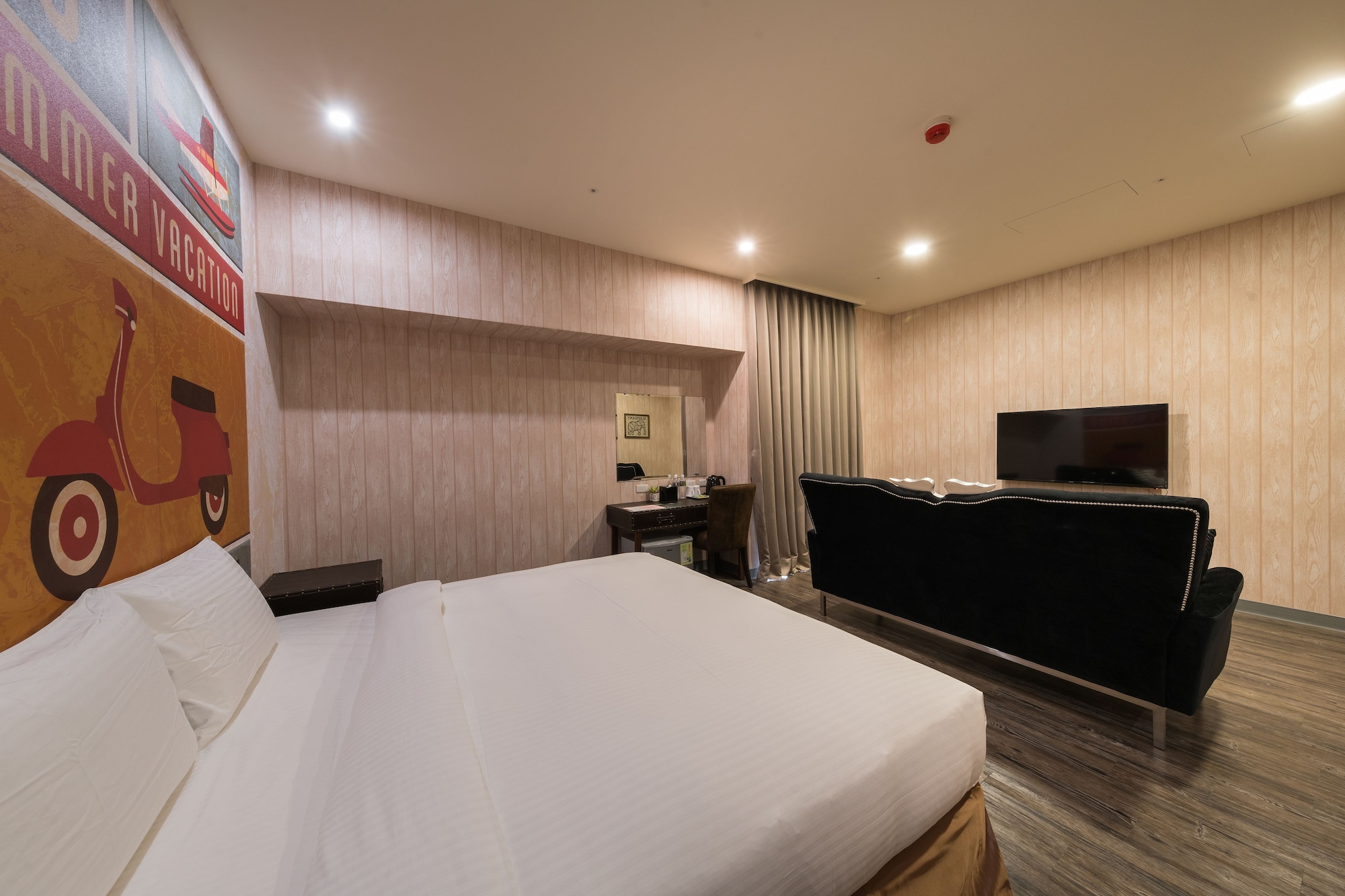 SUPERIOR, DOUBLE BED
