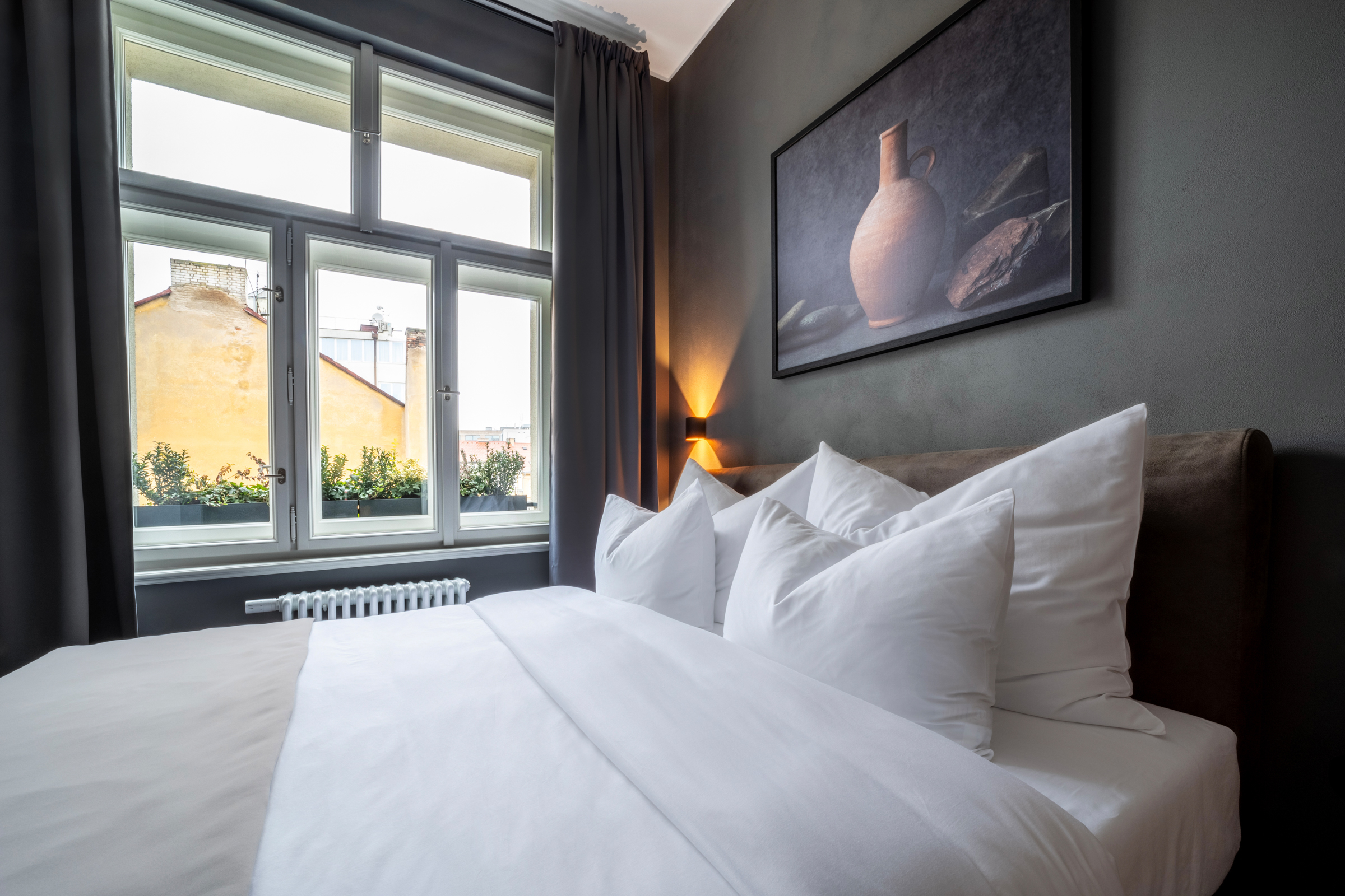 Standard Suite