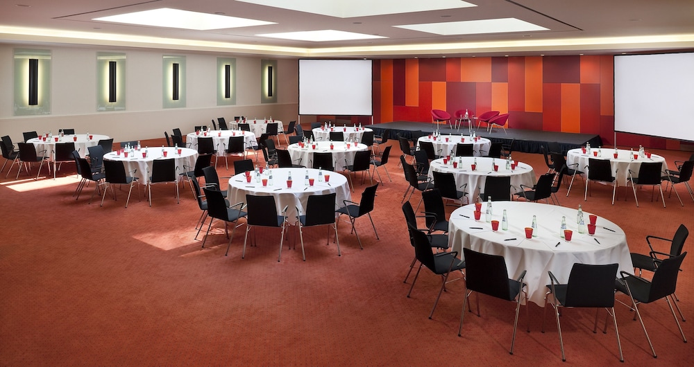 Melia Berlin 60/70