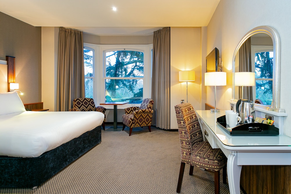 Cedar Court Hotel Harrogate 45/59