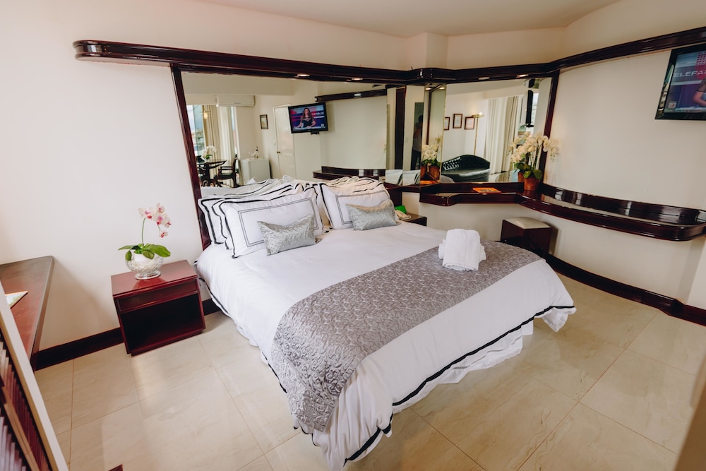 Arenal Hotel 18/50