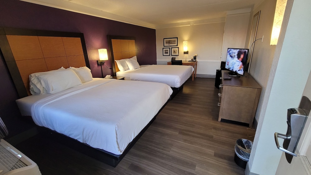 La Quinta Inn by Wyndham Corpus Christi South 10/33