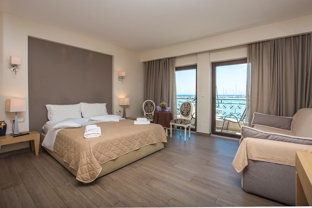 Dali Luxury Rooms 13/50