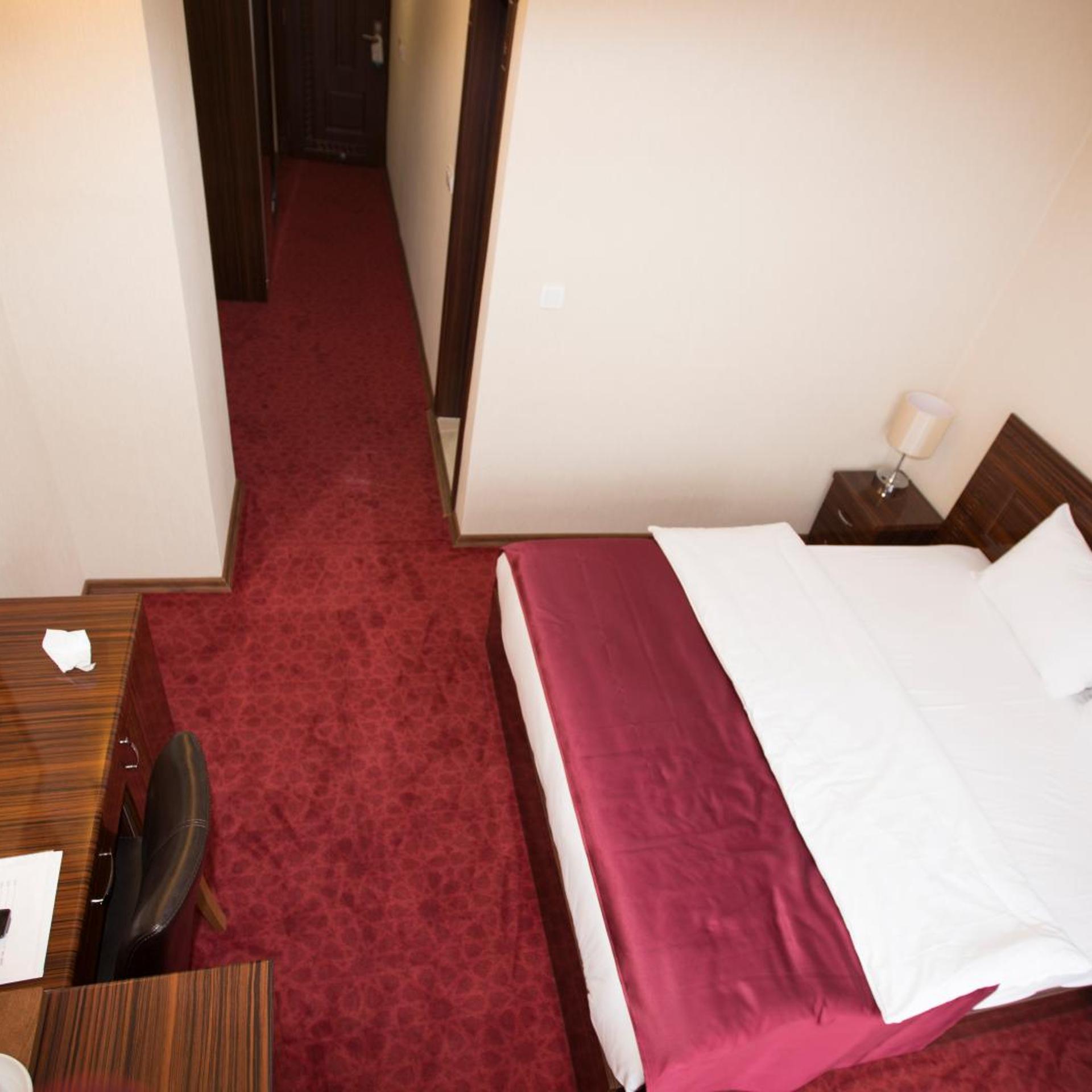 Resmina Otel Van 22/42