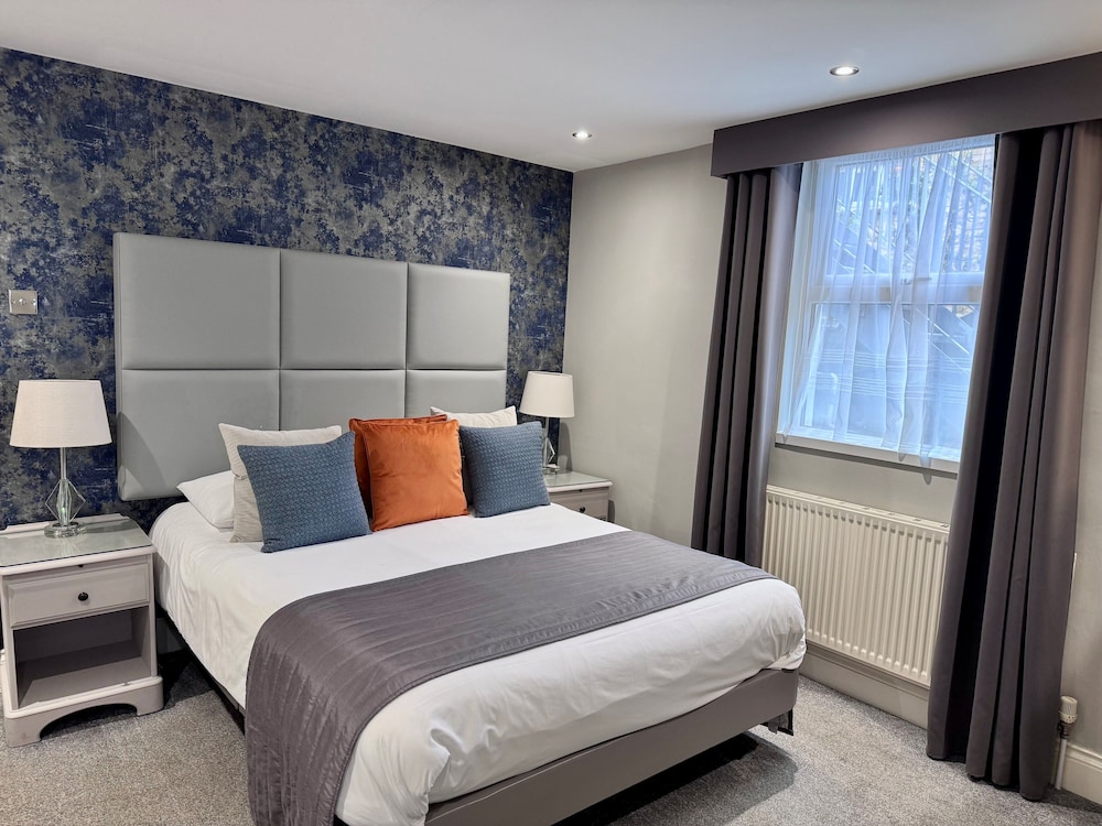 Superior, King Bed, Camelia Hotel 3/10