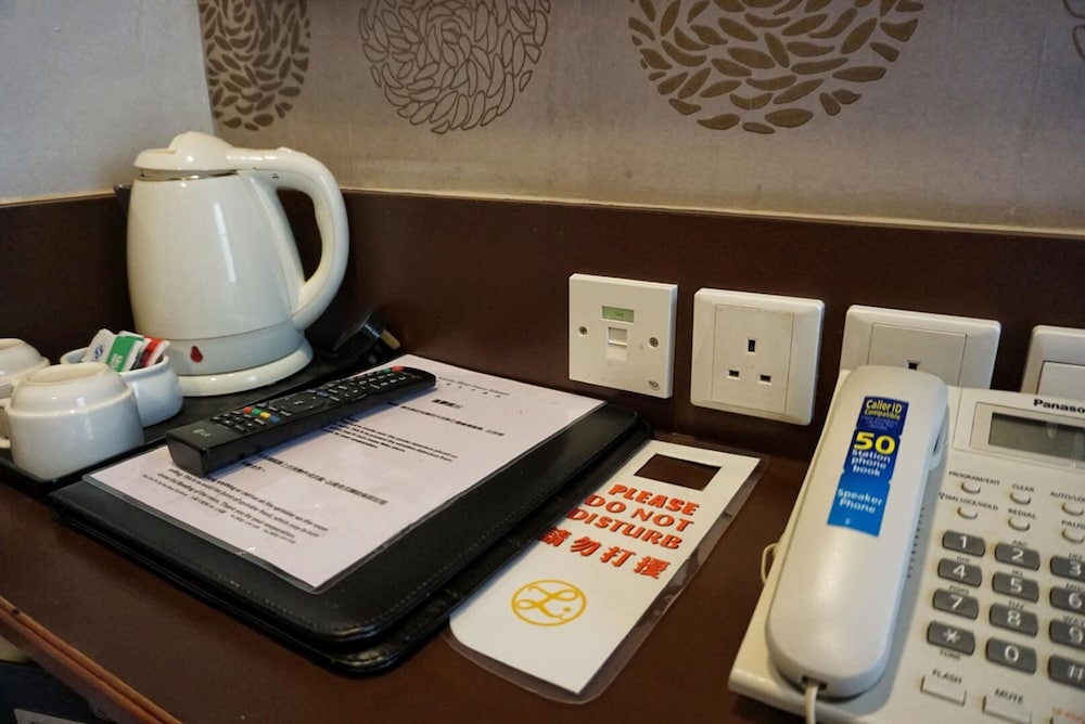 Lander Hotel Prince Edward 23/32