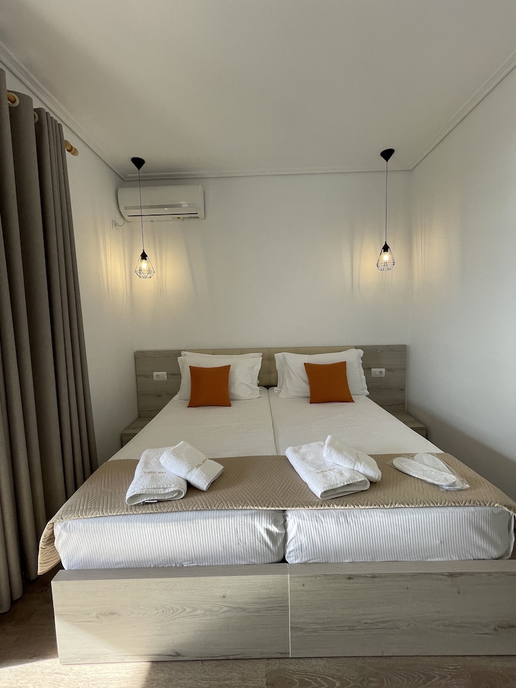 Relax Mea Hotel 3/50