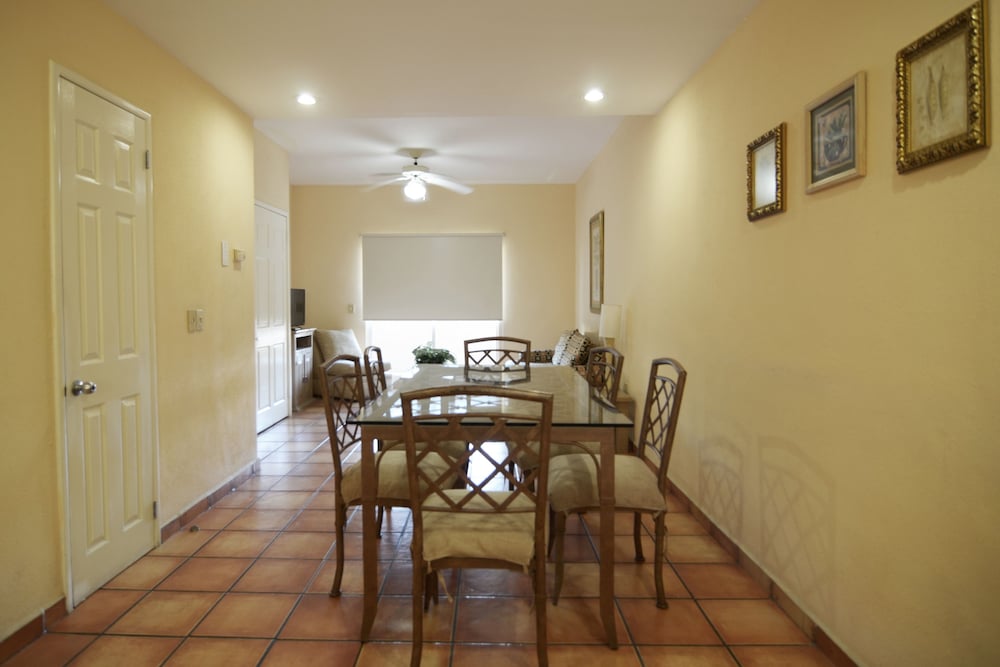 Hotel And Suites Las Palmas Los Cabos 54/68