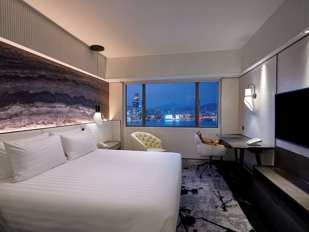 The Park Lane Hong Kong, Autograph Collection 29/35