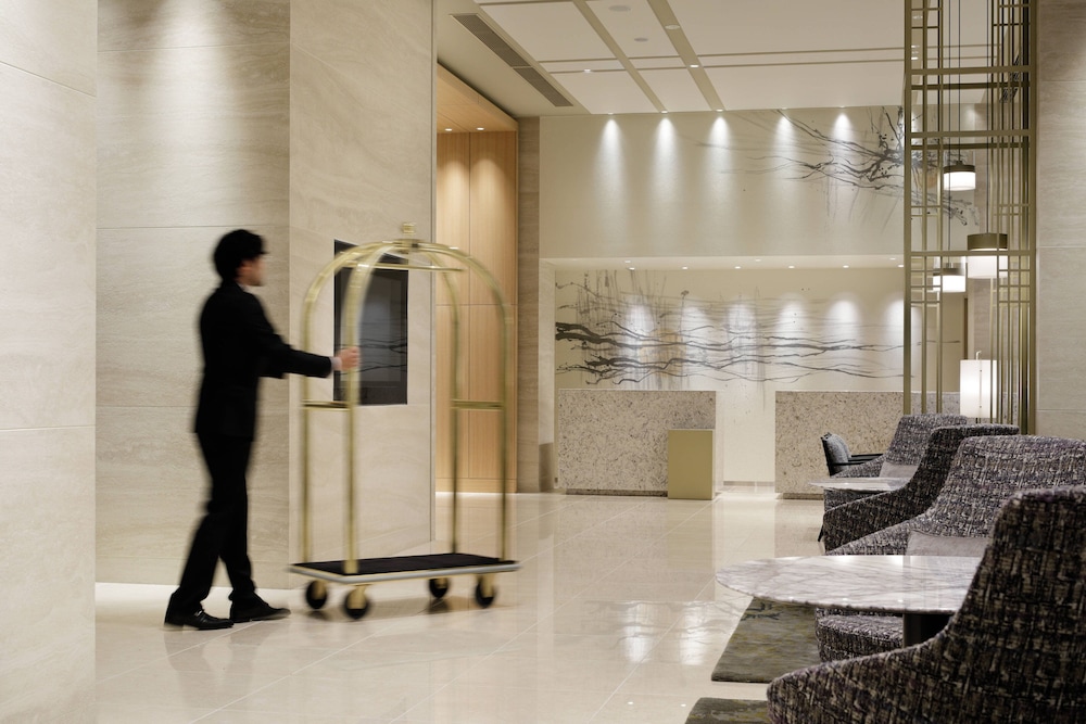 Courtyard By Marriott Osaka Honmachi 26/47