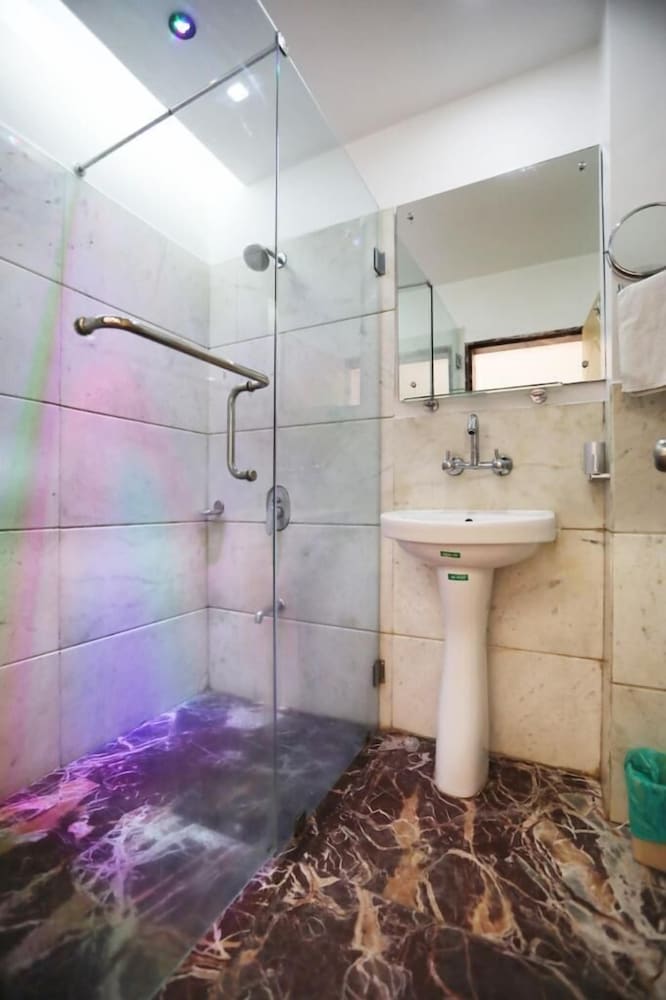 Hotel Aristro 22/50