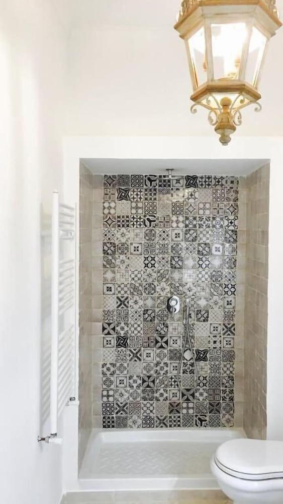 Palazzo Cacace 10/50