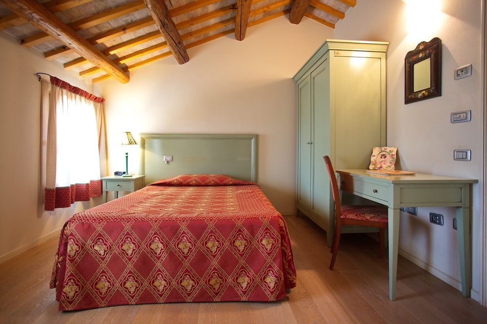 Hotel Asolo 11/50