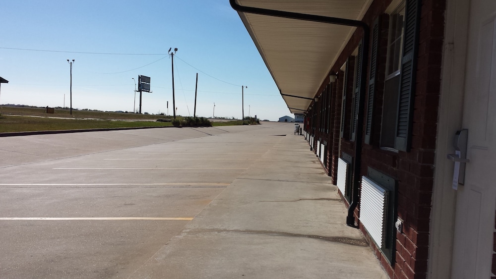 Green Country Inn 26/31