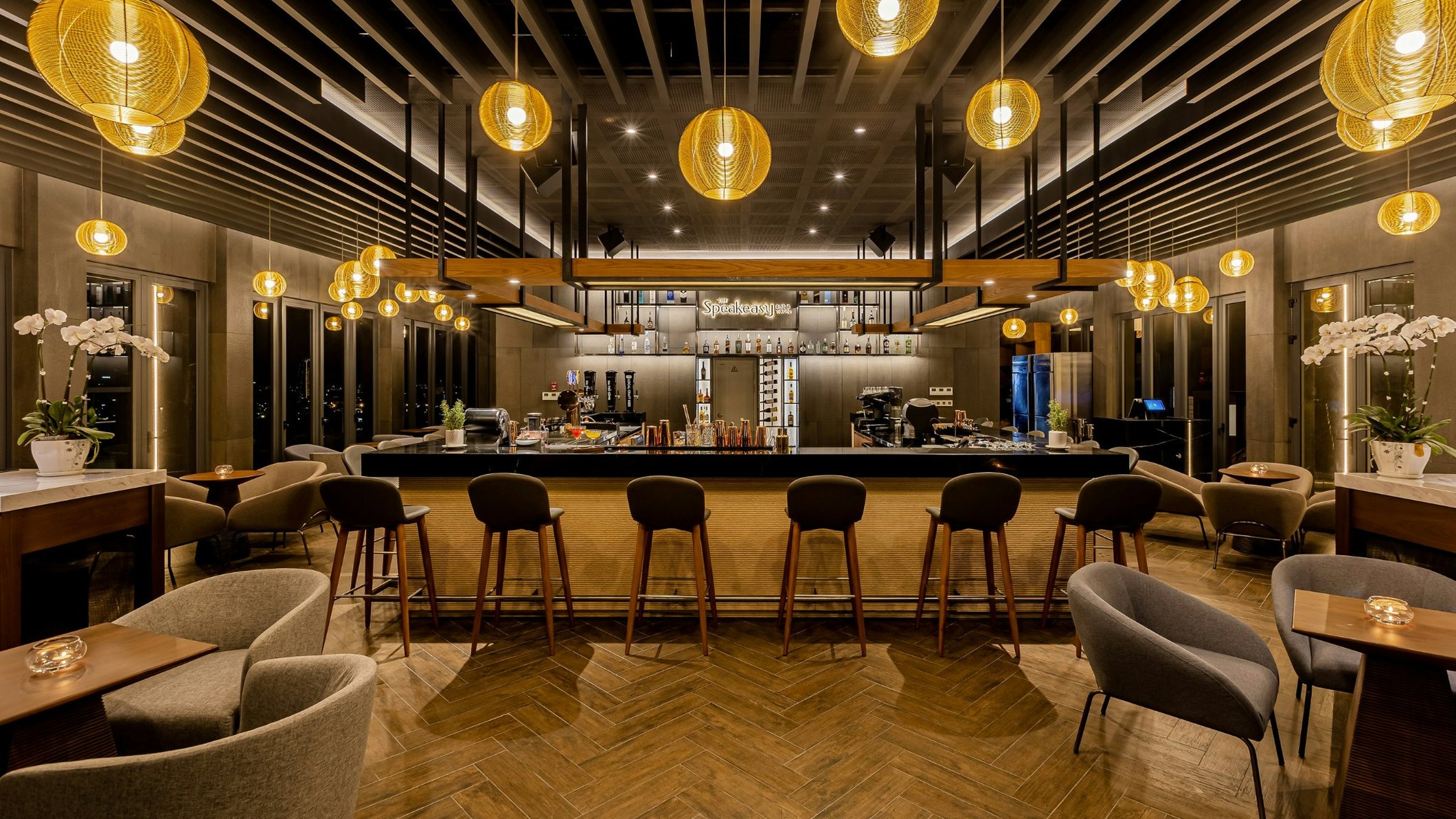 Prince Hotel Da Nang 58/75