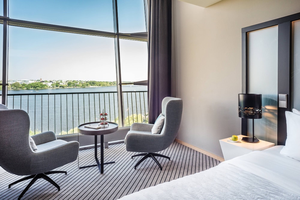 Le Meridien Hamburg 52/53